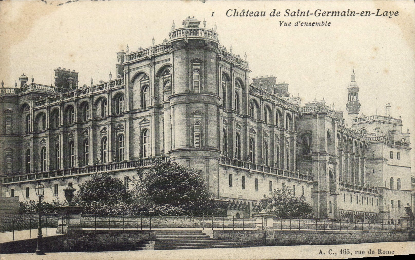 Château de Saint-Germain-en-Laye — Vue d'ensemble — A. C., 165, rue de Rome