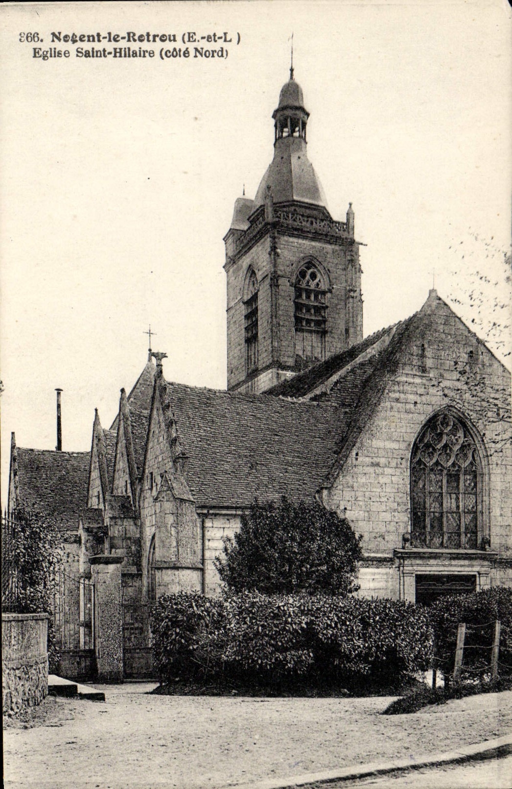 Négent-le-Retrou (E.-st-L.) — Église Saint-Hilaire (côté Nord) — Ch. Chauffroy, Ph. Édit. (Négent-le-Retrou, E.-st-L.)
