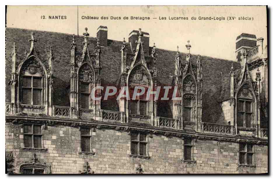 CPA Nantes Chateau des Ducs de Bretagne Les lucarnes du grand logis