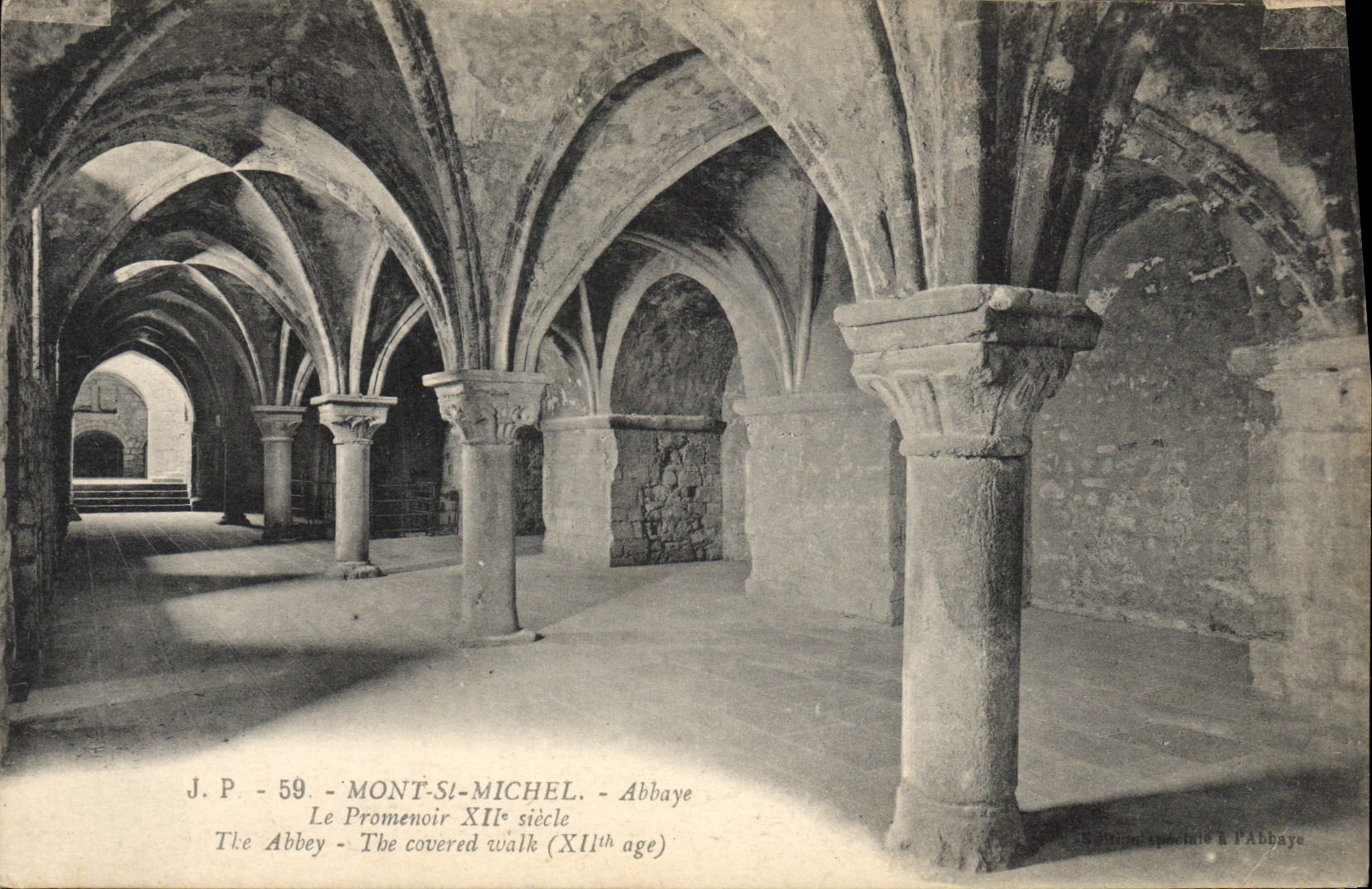 CPA Mont St Michel Abbaye Le Promenoir