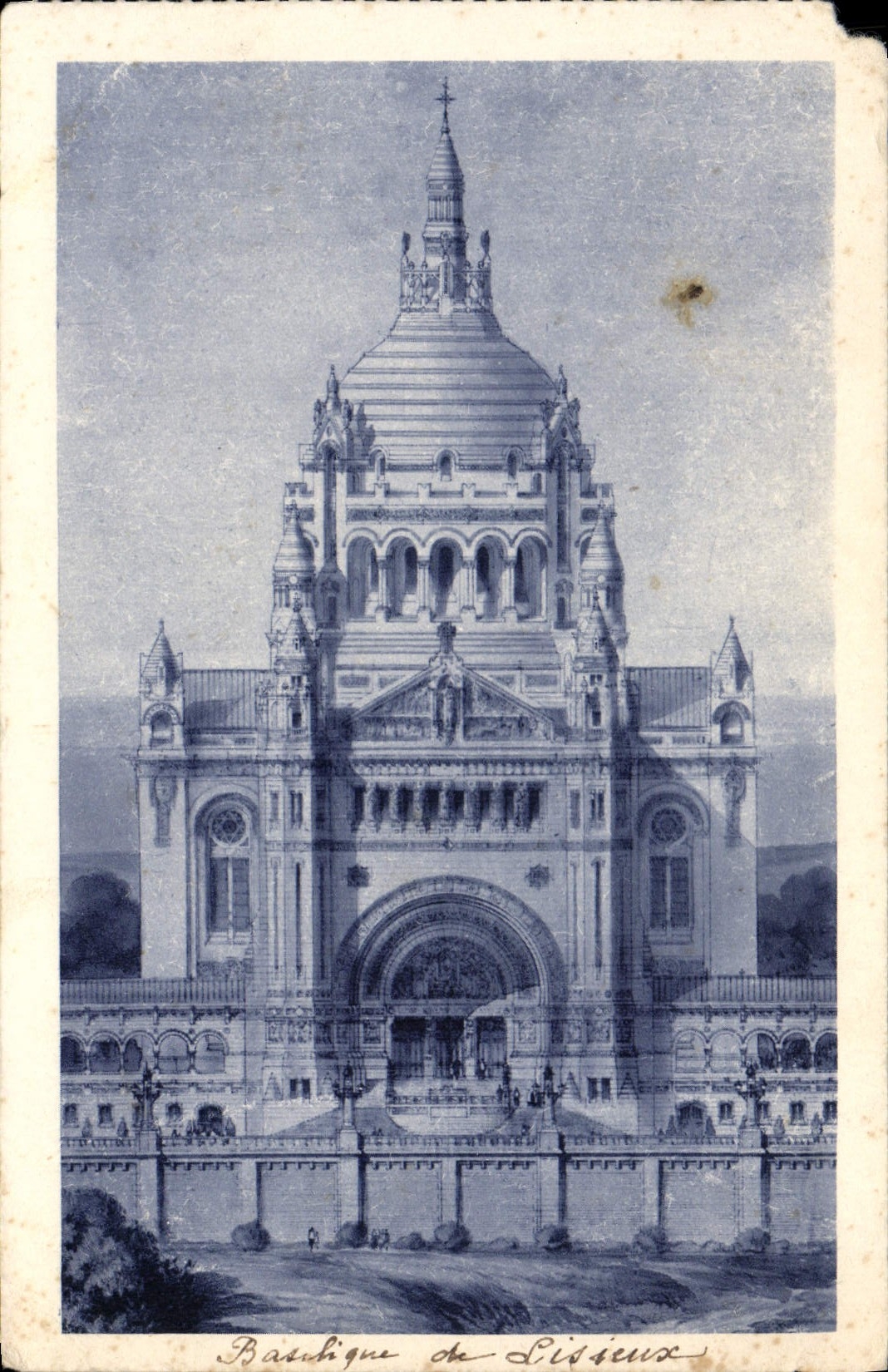 CPA Lourdes La Basilique