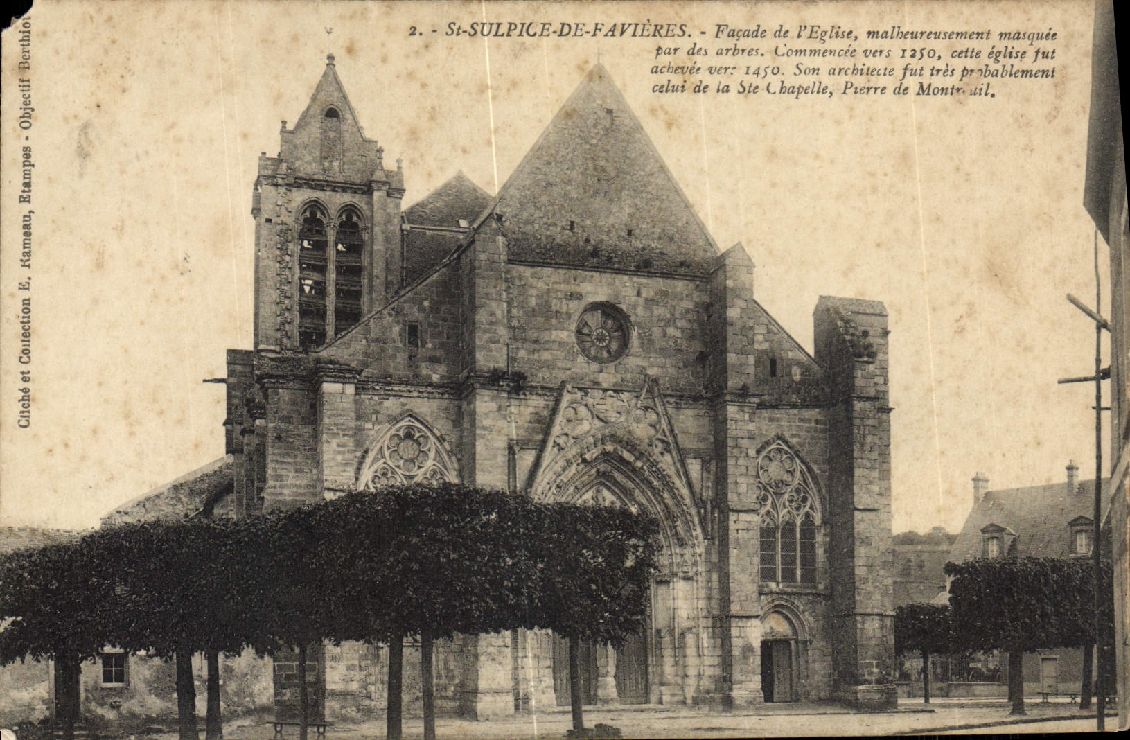 CPA St Sulpice De Favieres Facade de L'Eglise