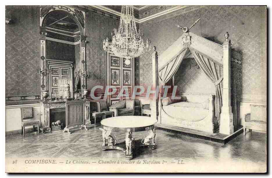 CPA Compiegne Le Chateau Chambre a coucher de Napoleon 1er