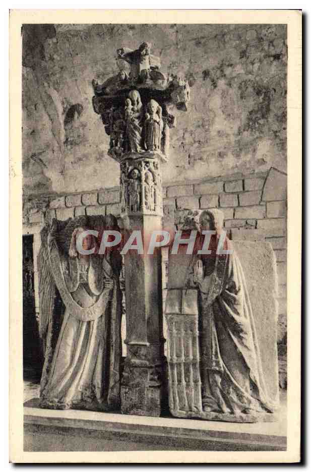 Calvaire de l'église de Villanière — Cité de Carcassonne — Musée du Château Comtal