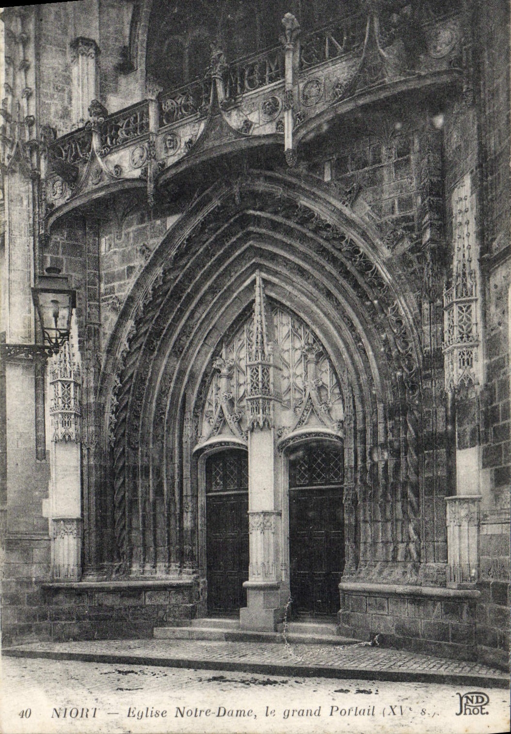 Niort — Kirche Notre-Dame, der Große Portal (15. Jahrhundert) — JND Phot.