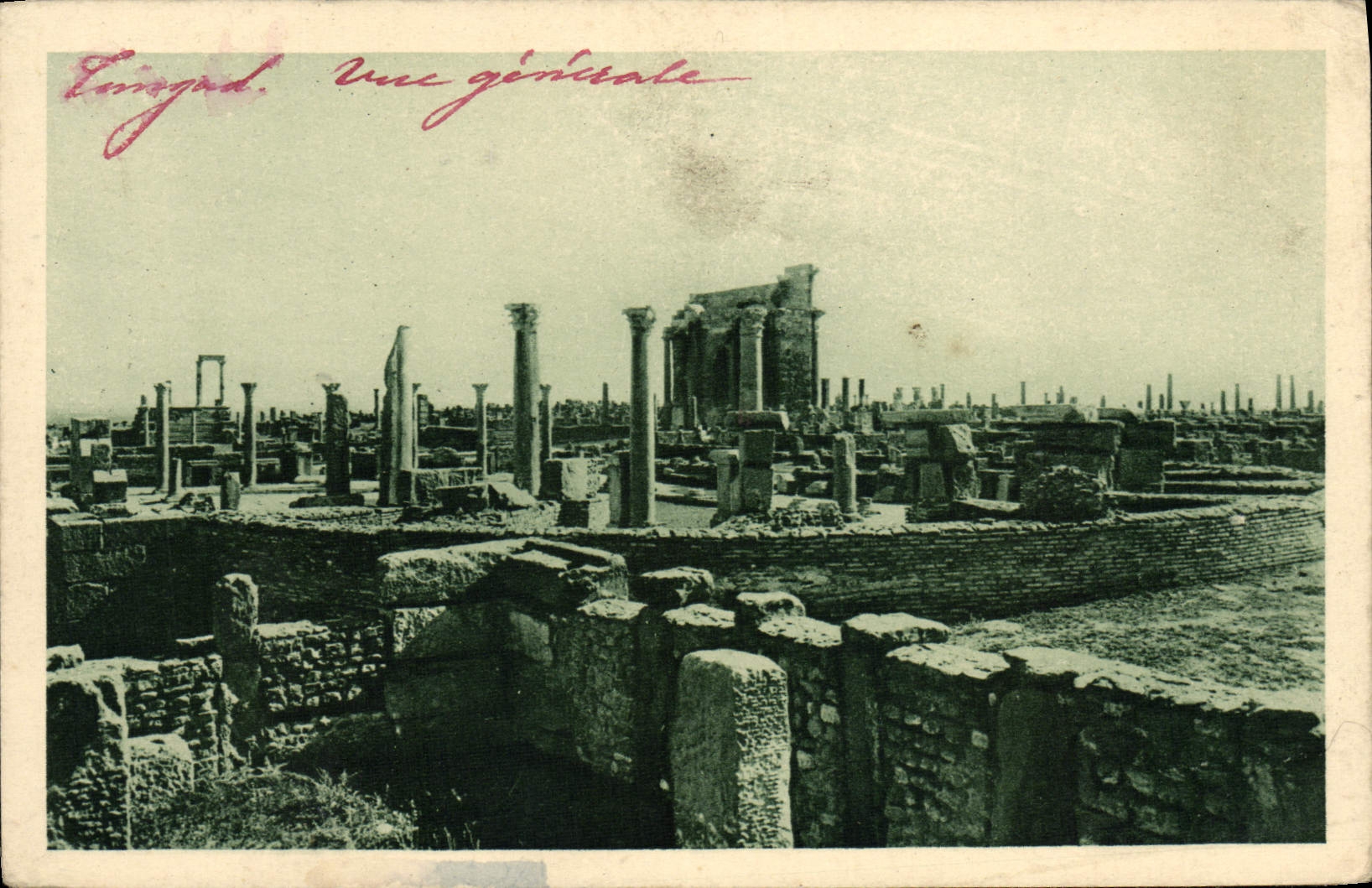 Timgad. Vue générale — Algérie