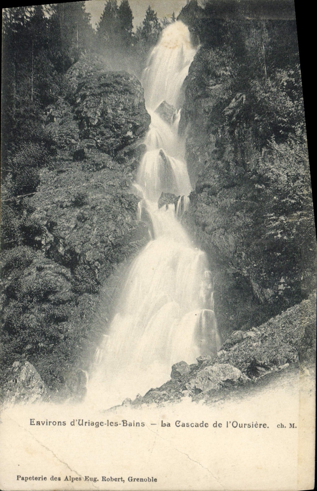 CPA Environs d'Uriage les Bains La cascade de l'Oursiere 