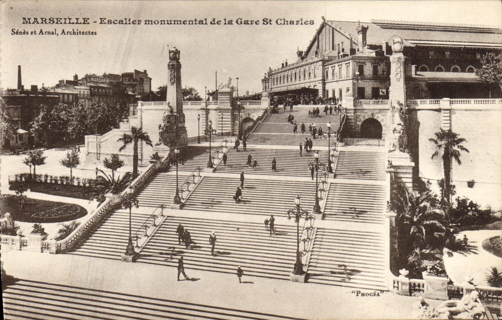 CPA Marseille EscaliesrMonumental De La Gare St Charles