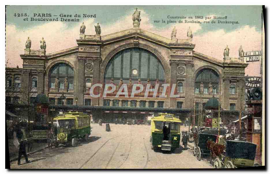 CPA Paris Gare Du Nord et boulevard Denain 