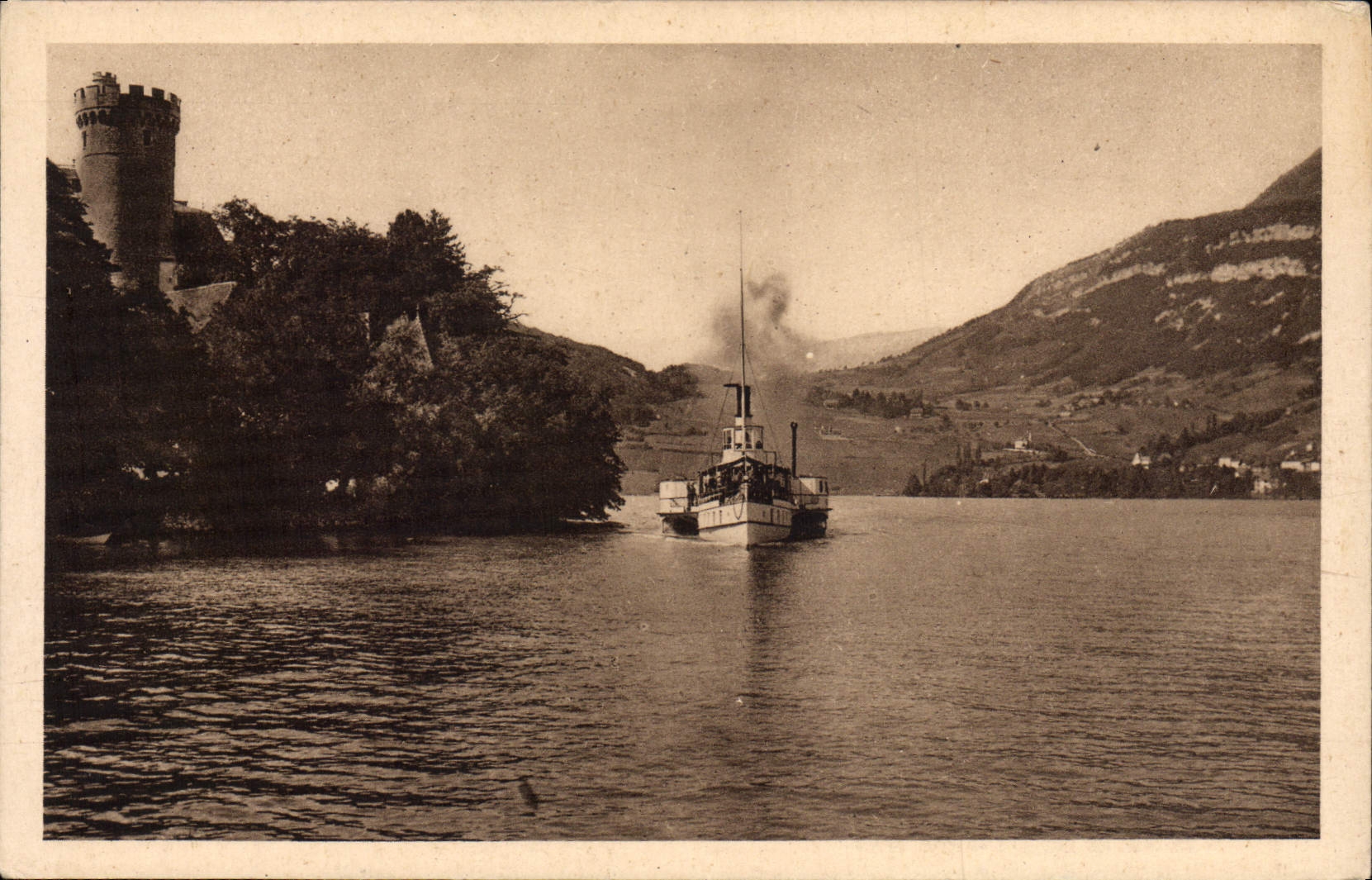 CPA Annecy Duingt Vue Prise Du Debarcadere Bateau