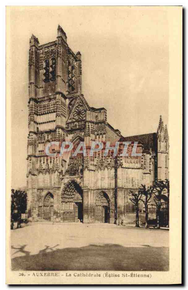 CPA Auxerre La Cathedrale Eglise St Etienne