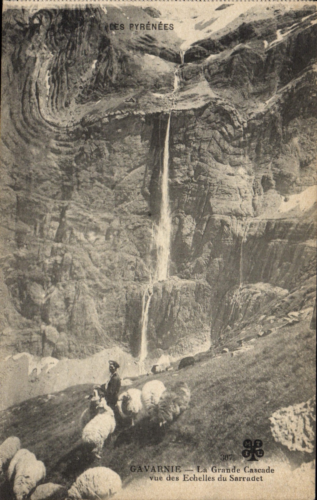 Gavarnie — La Grande Cascade vue des Échelles du Sarradet — Éditeur M.T. n°307