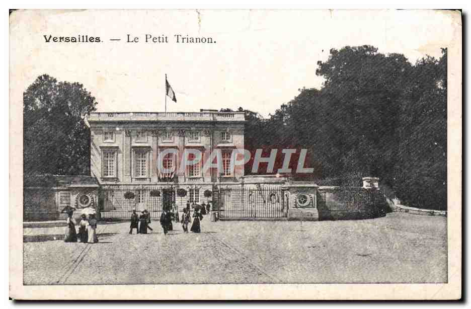 CPA Versailles Le Petit Trianon
