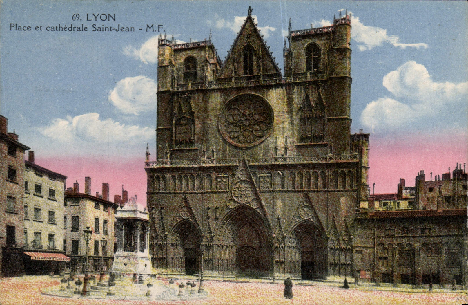 CPA Lyon Place et Cathedrale Saint Jean