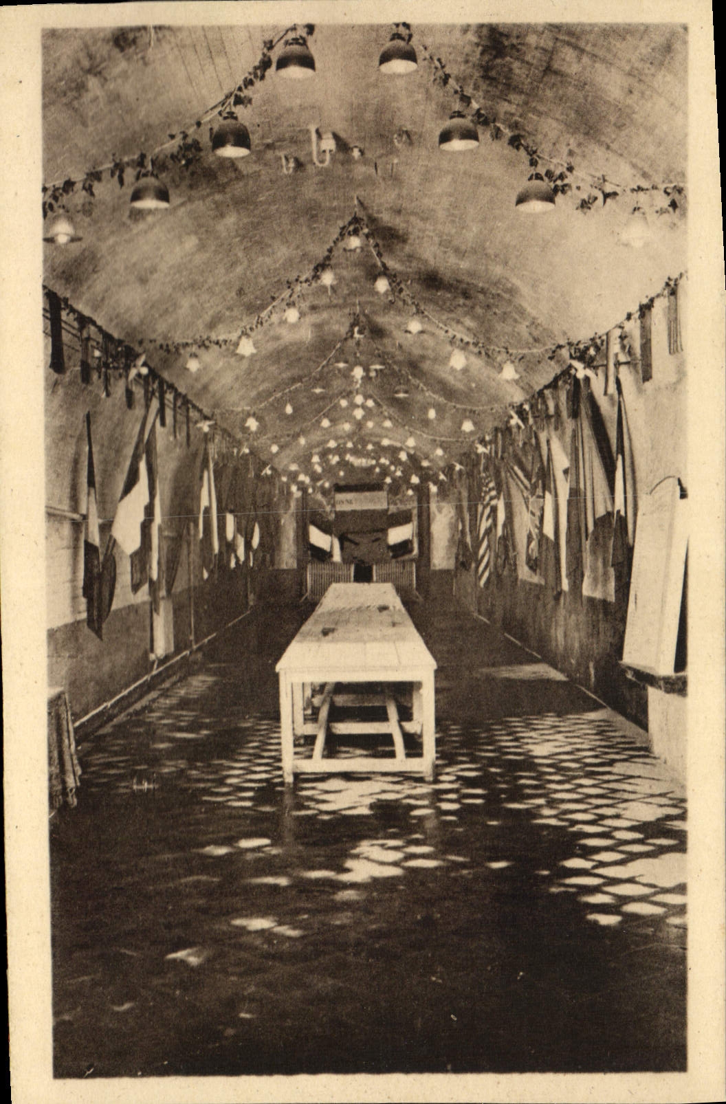 Befestigung von Verdun — Saal, in dem der Unbekannte Soldat ausgewählt wurde — Éditions Verdun