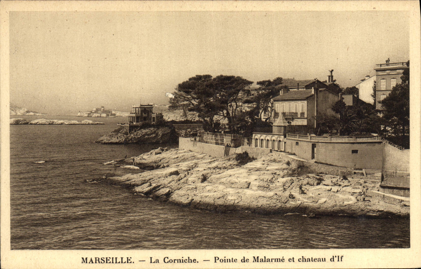 CPA Marseille La Corniche Pointe de Malarme et Chateau d'If 