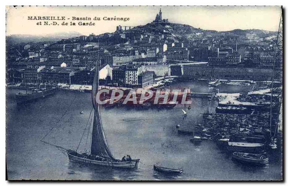 CPA Marseille Bassin Du Carenage et ND de la Garde Bateaux 