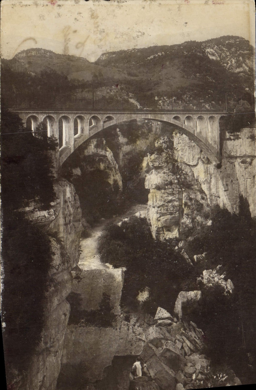 Pont du Moulin — Bellegarde — Éditeur Lévy et Murbu, Paris