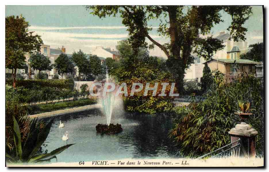 CPA Vichy Vue Dans Le Nouveau Parc