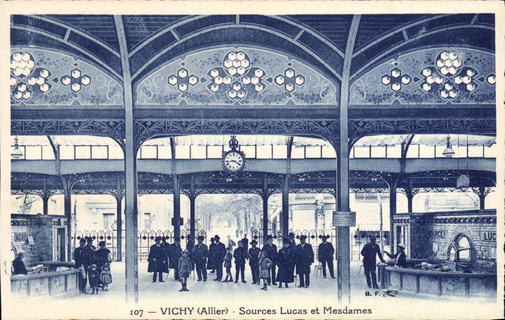 CPA Vichy Sources Lucas Et Mesdames