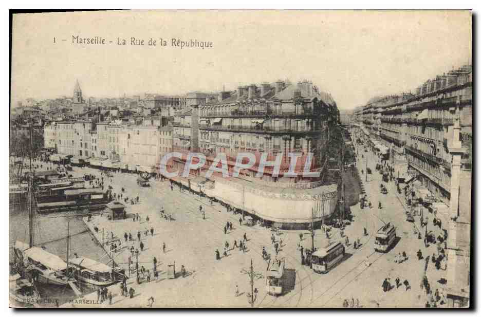 CPA Marseille La Rue De La Republique Tramways