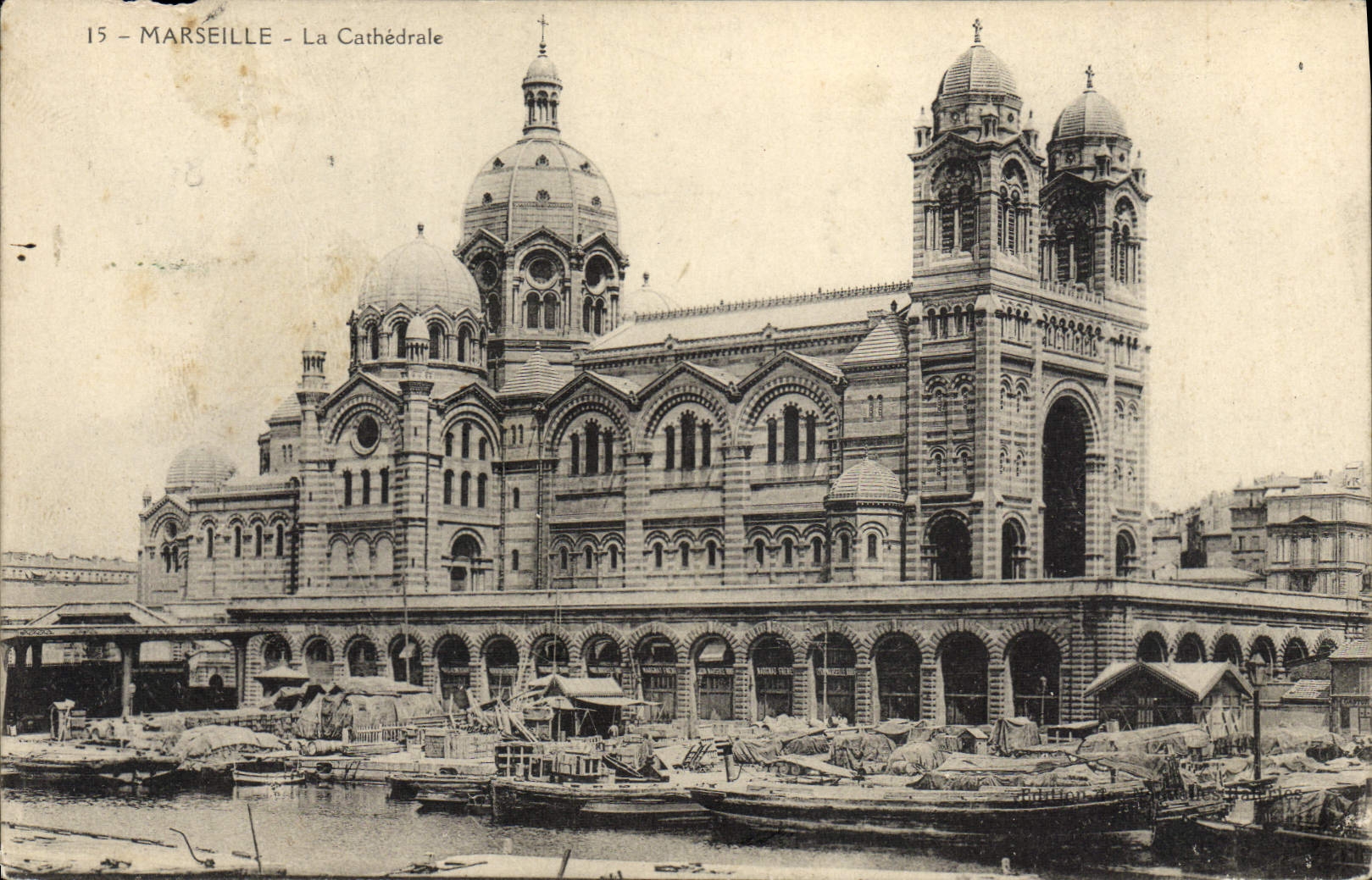 CPA Marseille La Cathedrale