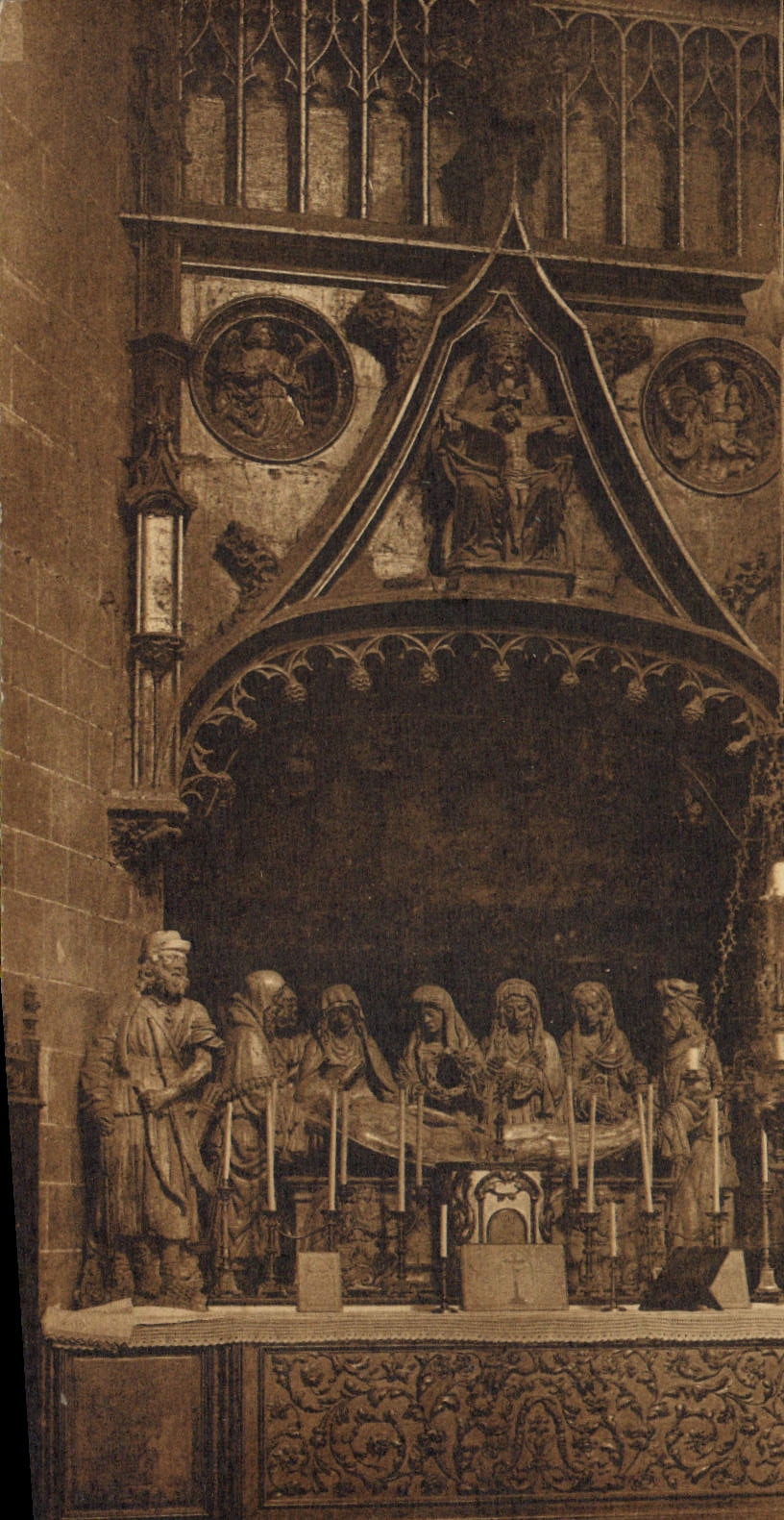 Auch (Gers) — La Cathédrale — Chapelle du St Sépulcre — Mise au tombeau