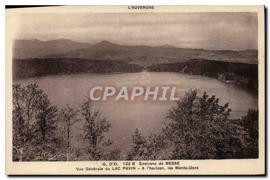 CPA Environs De Besse Vue Generale Du Lac Pavin A I'Horizon Les Monts Dore