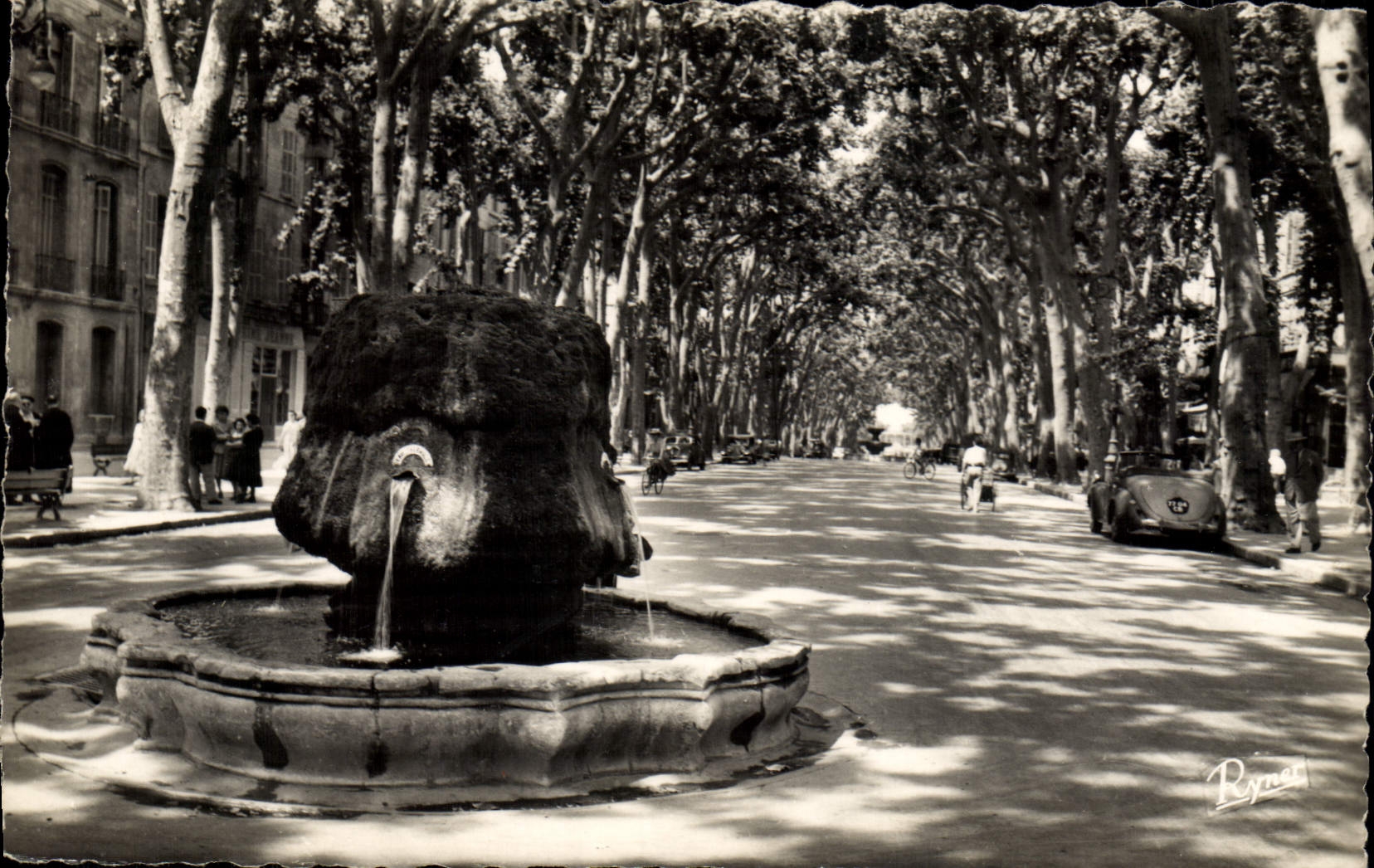 Fontaine Thermale sur le Cours Mirabeau — Aix-en-Provence — édit. Peynet