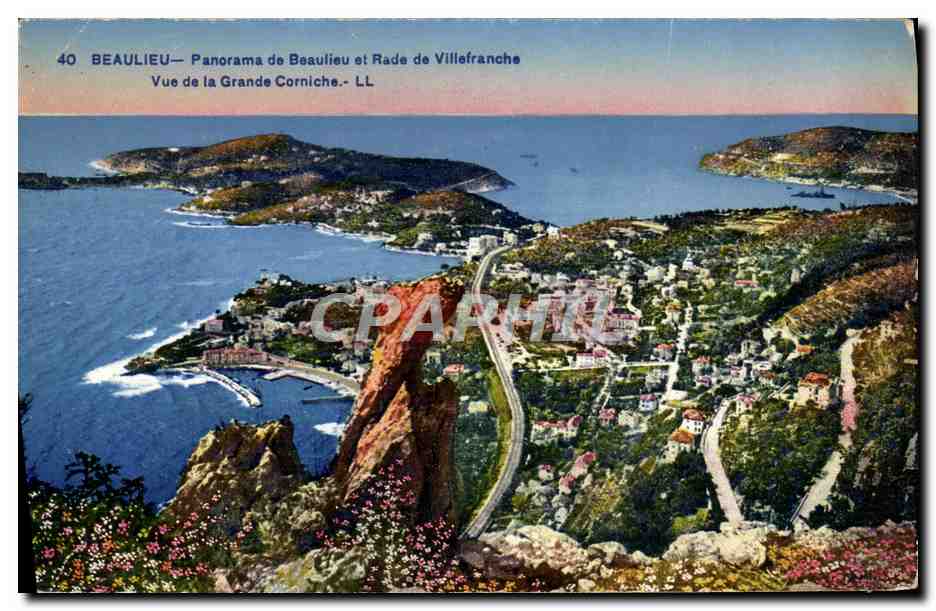 CPA Beaulieu Panorama De Et Rade De Villefranche Vue de la grande corniche 