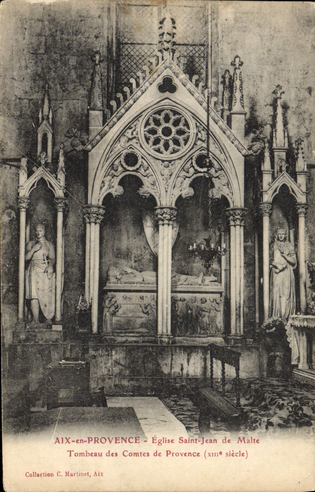 CPA Aix en Provence Eglise Saint Jean de Malte Tombeau des Comtes de Provence