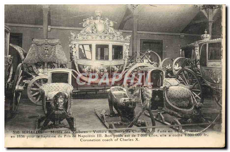 CPA Versailles Musee des voitures Voiture du sacre de Charles X
