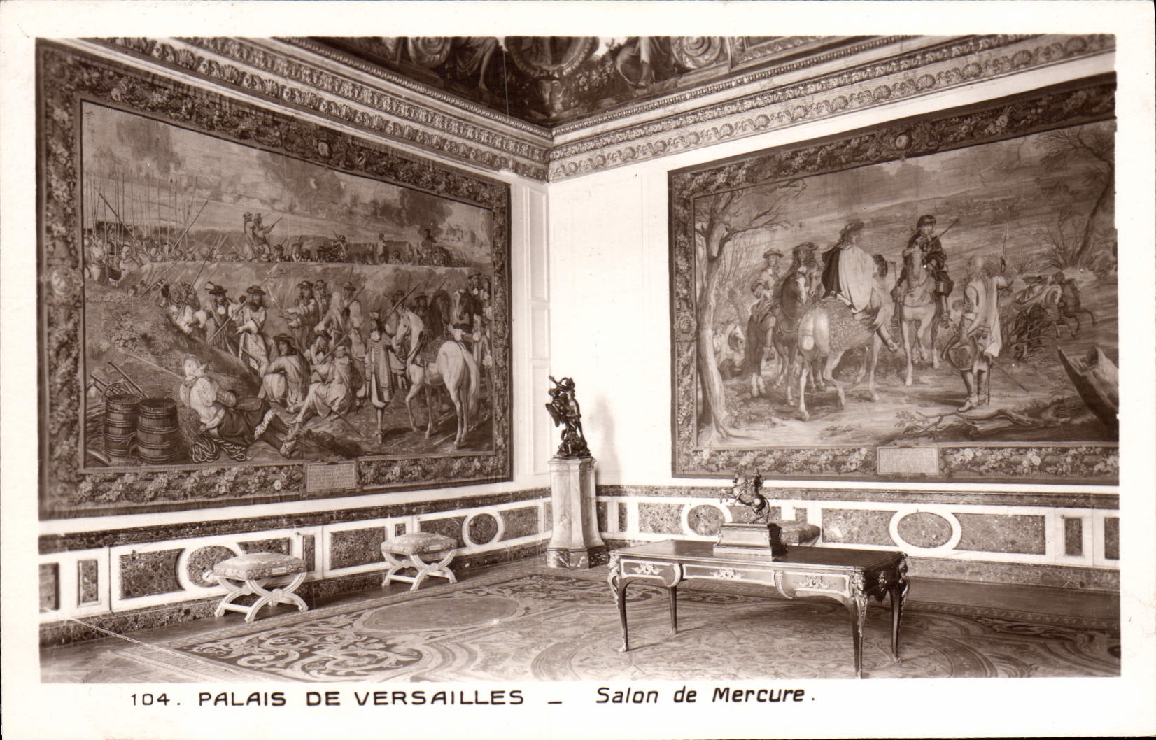 Palais de Versailles — Salon de Mercure — Édition des Musées Nationaux, n° 104