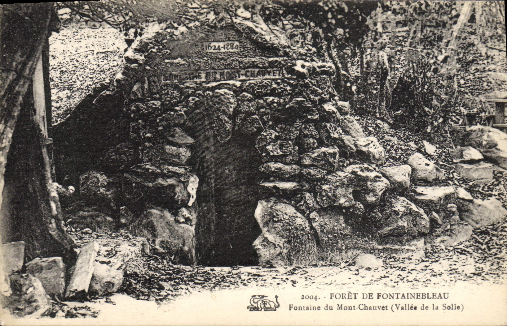 Fontaine du Mont-Chauvet — Forest of Fontainebleau (Valley of the Solle) — 2004