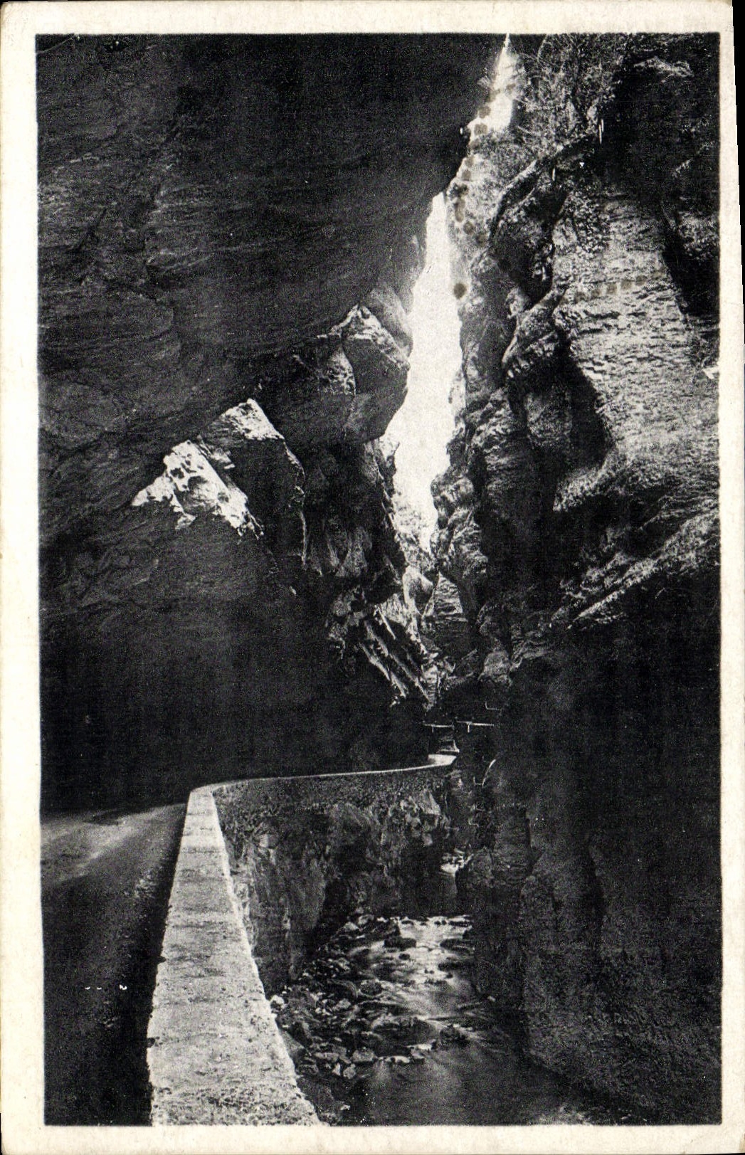 CPA Beuil Les Celebres Gorges Du Cians Grandes Clues