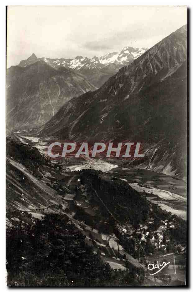 CPM Vallee du Valgaudemar Villar Loubieres et la Severaisse Aiguille de Meige Pic de Parieres