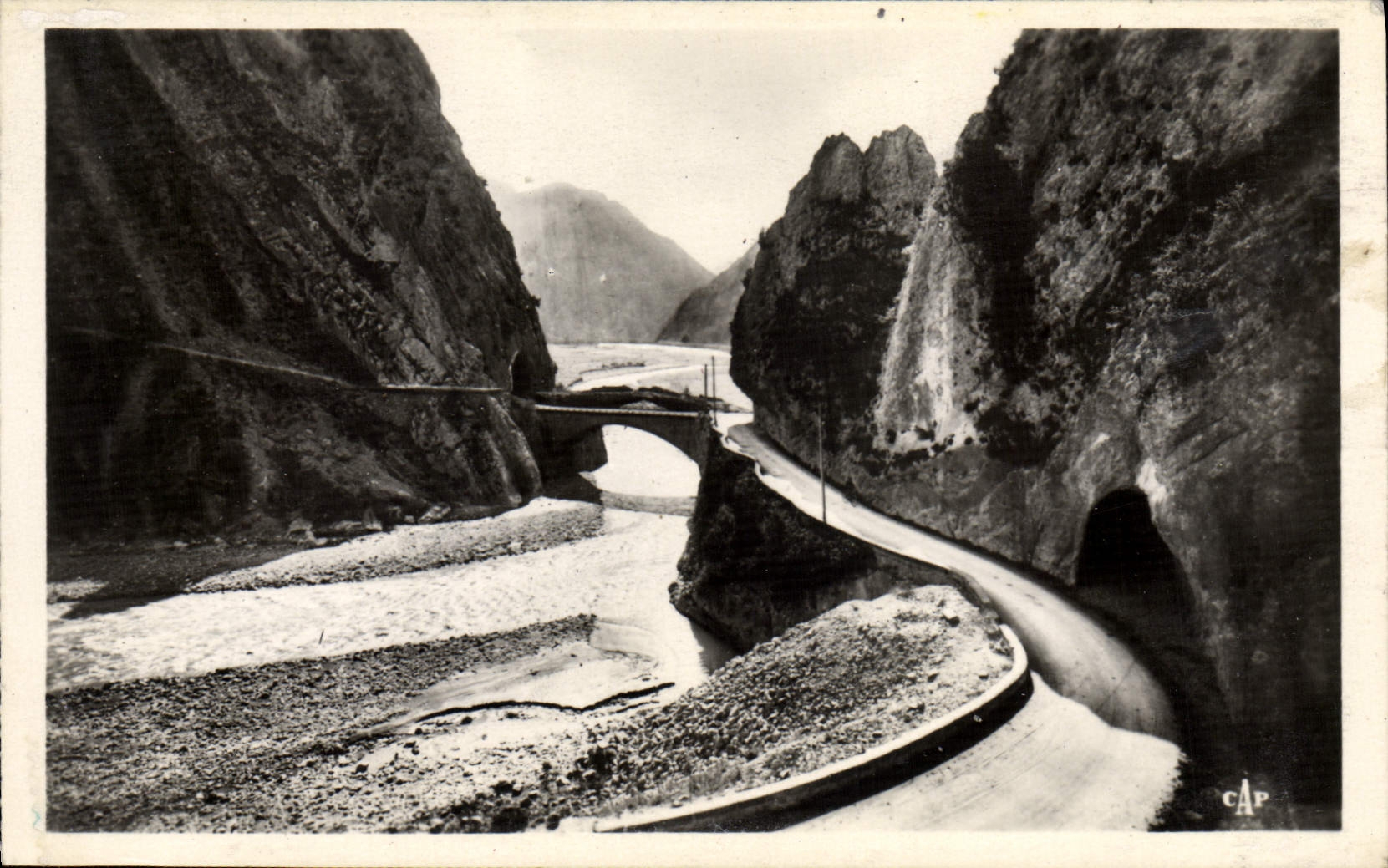 La Porte du Haut-Var — Pont de Gueydan — C.A.P. (47) — ST. PÉNOIT