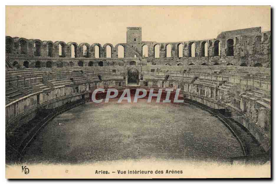 CPA Arles Vue Interieure des Arenes