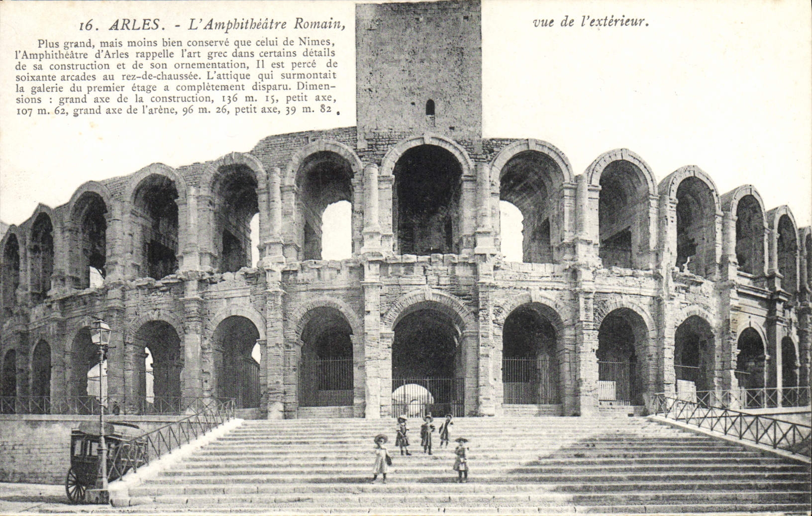 Arles - L'Amphithéâtre Romain — vue de l'extérieur — Baryelon, édit. Arles, n°16