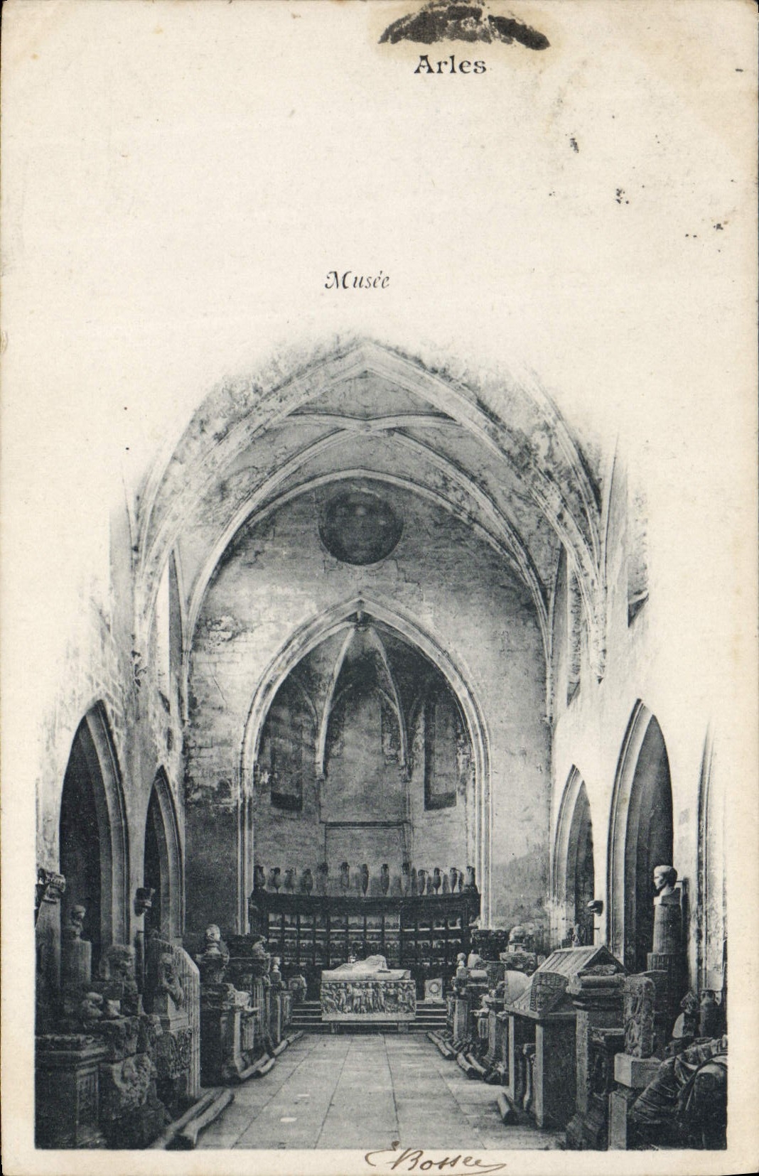 Arles — Musée — éditeur Botté - Anverso