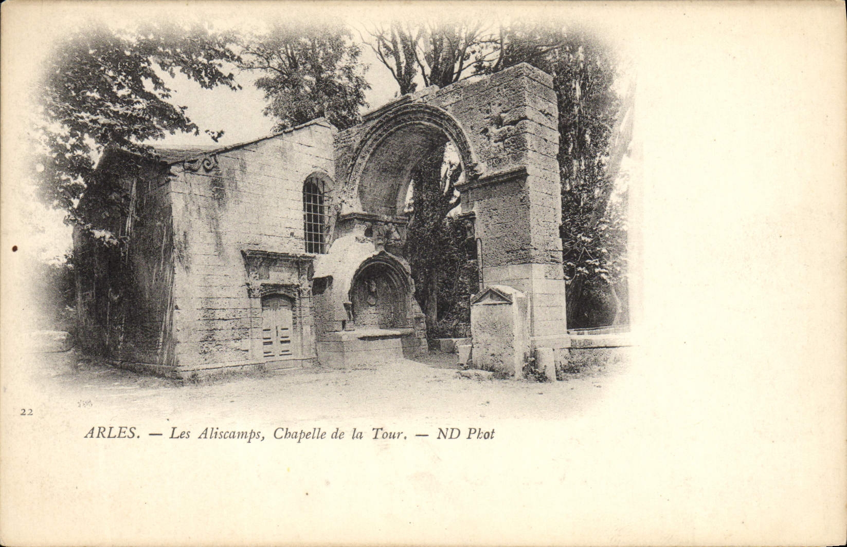 Arles — Les Aliscamps, Chapelle de la Tour — ND Ptot