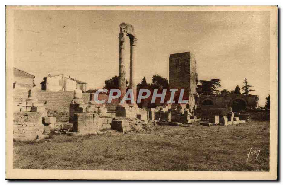 CPA Arles Le Theatre Antique