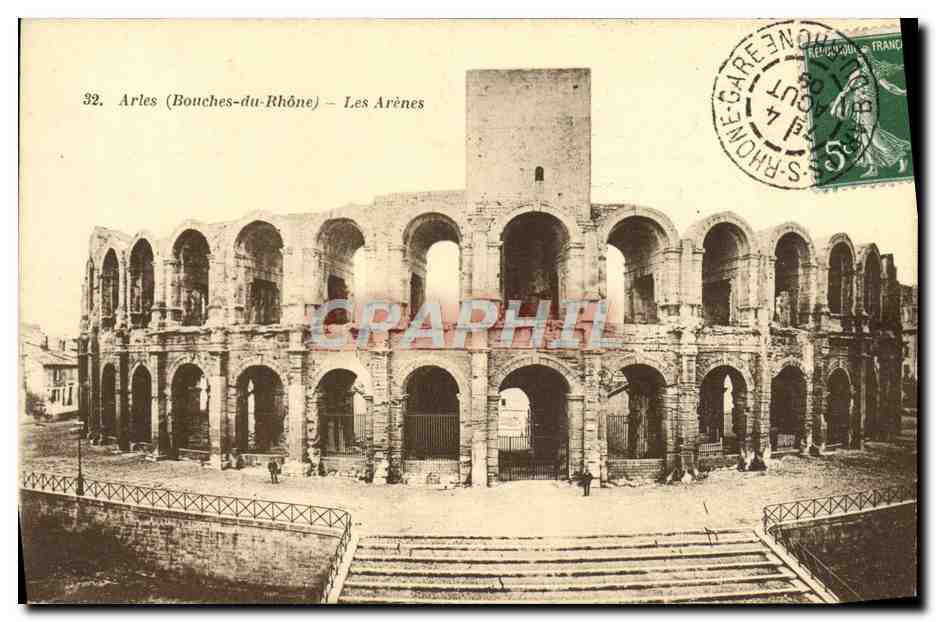 CPA Arles Les Arenes