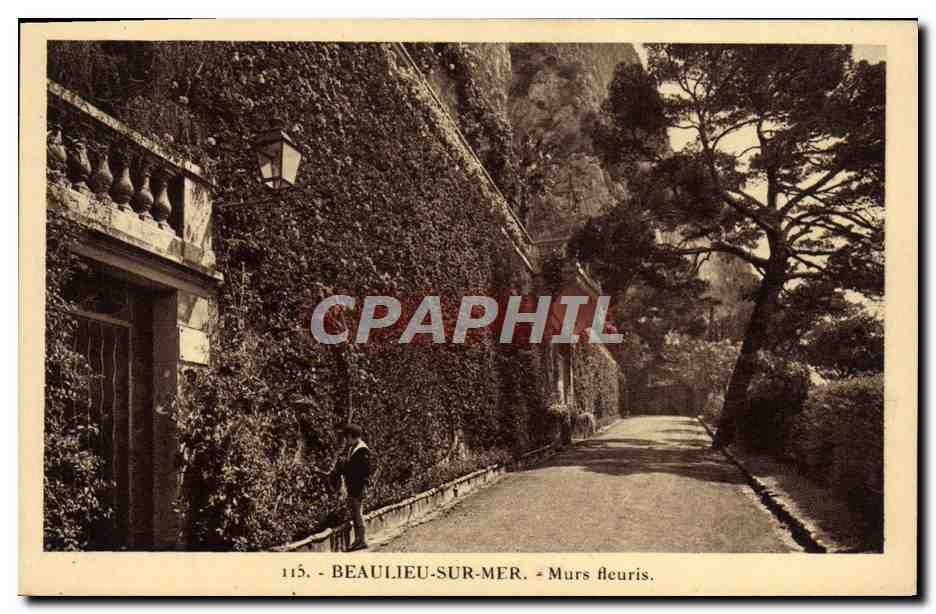 CPA Beaulieu Sur Mer Murs fleuris