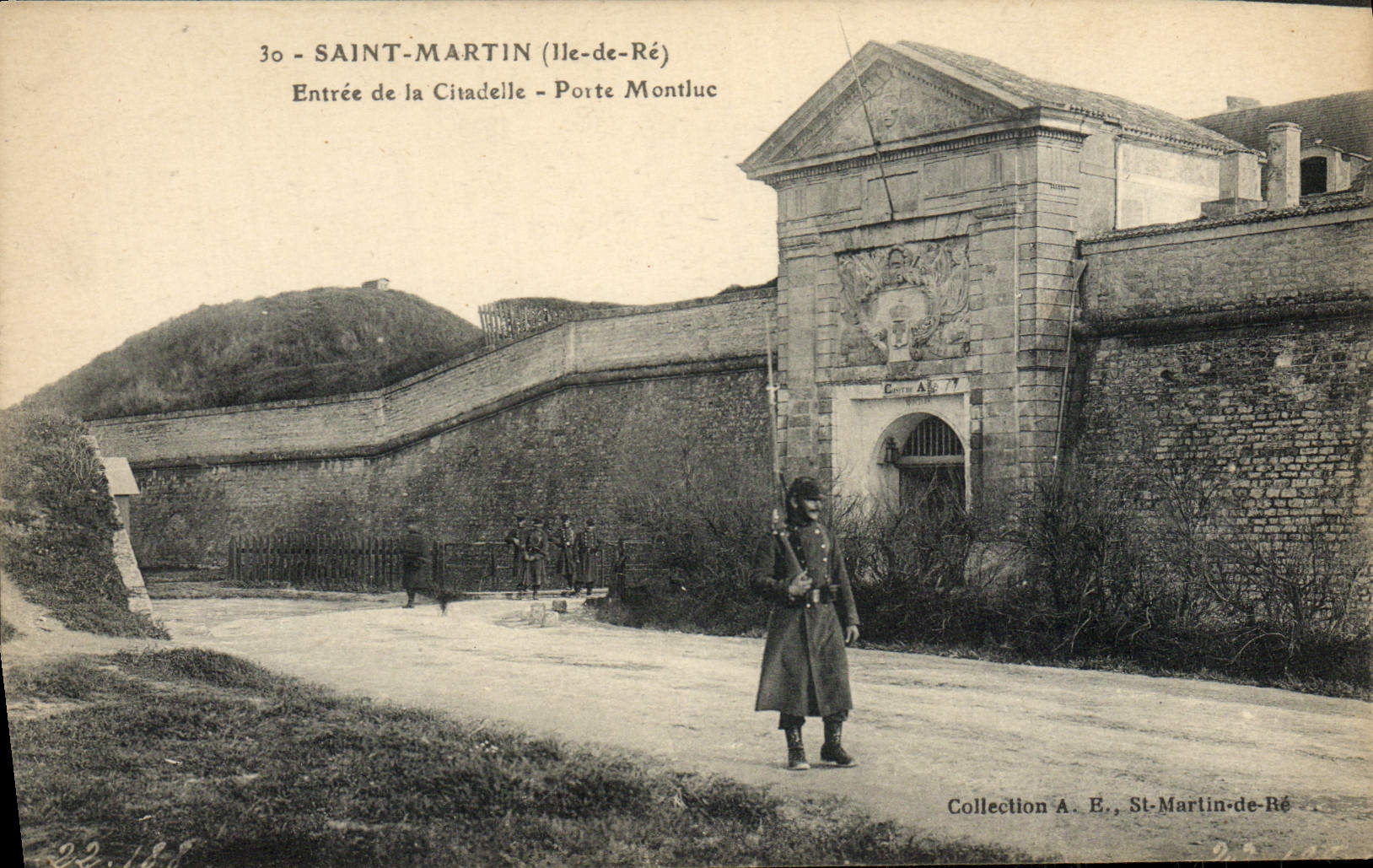 CPA Bagne Bagnard Ile de Re Saint Martin Entree de la citadelle Porte Montluc 