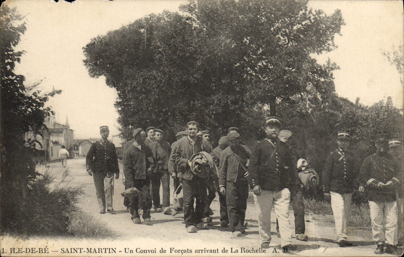 CPA Bagne Bagnard Ile de Re Saint Martin Un convoi de forcats arrivant a la Rochelle TOP