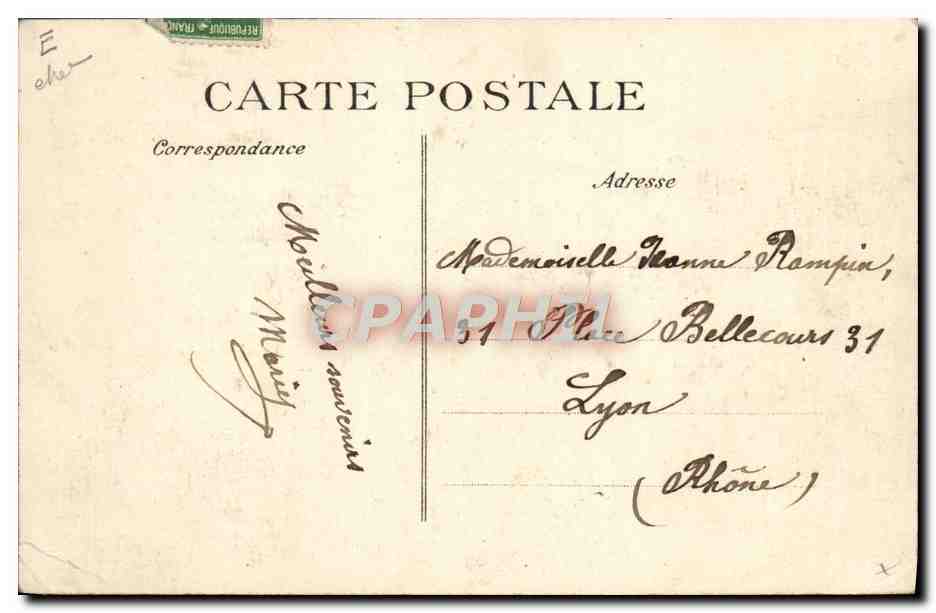 CPA Train Catastrophe de Melun 4 novembre 1913 Le rapide n°2 de Marseille tamponne le Train Poste Un aspect des decombre — Rückseite