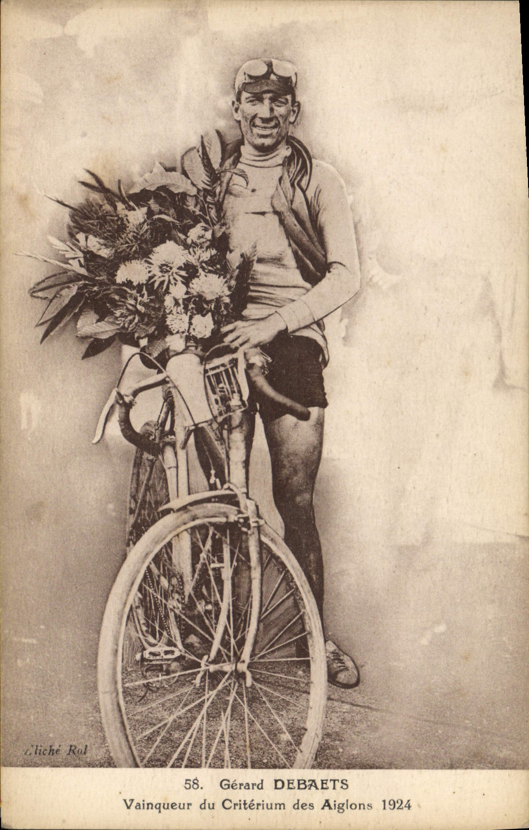 Gérard DEBAETS — Vainqueur du Critérium des Aiglons 1924 — Cliché Rol