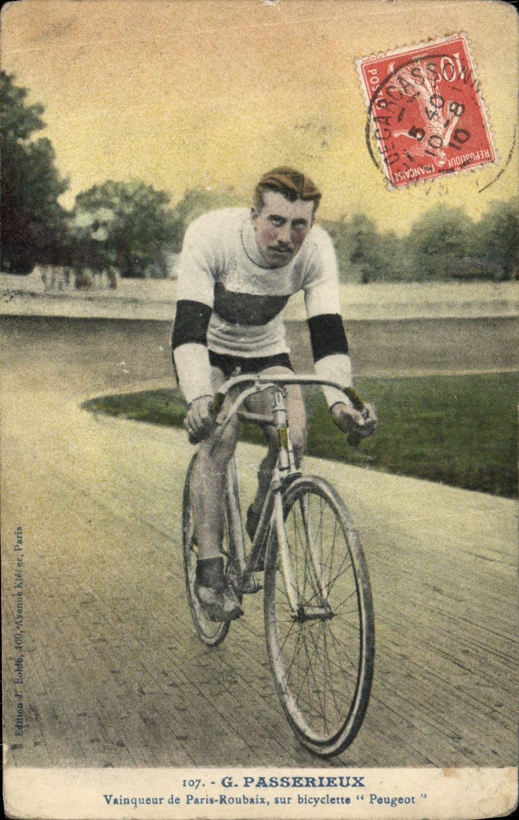 G. Passerieux — Vainqueur de Paris-Roubaix sur bicyclette « Peugeot » — Édition J. Elobb, Avenue Kléber, Paris