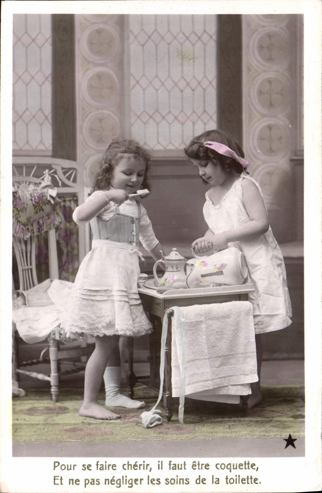 CPA Sante Dentiste Enfants Brosse a dents